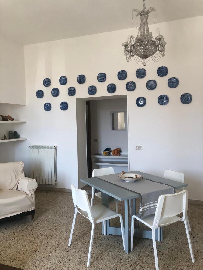 Central House Terracina Exterior photo